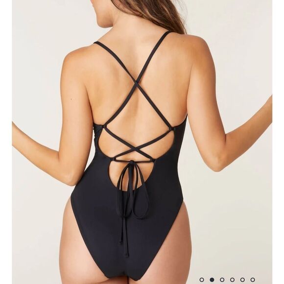 Andie Swim The Fiji One Piece Swimsuit Black size Medium NWOT - Picture 2 of 6